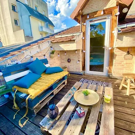 Superbe Loft Centre-Ville - Sauna - Parking Prive -Clim- 1 A 10Personnes Brive-la-Gaillarde Exterior photo